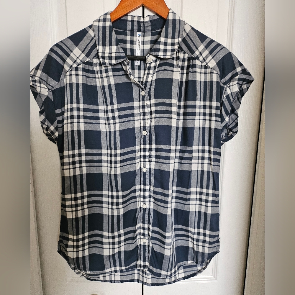 KÜHL Women's Plaid Button Down Shirt Small Blue White Lightweight Top. - Picture 2 of 12